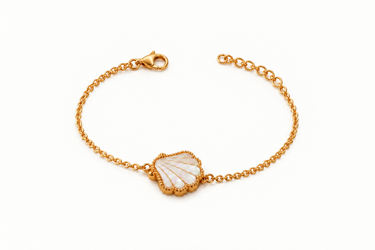 Gold-Plated Marine Steel Bracelet with Mother-of-Pearl Shell Charm